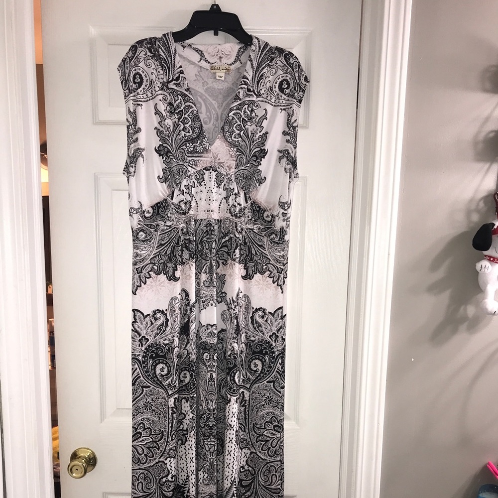 Gorgeous maxi dress